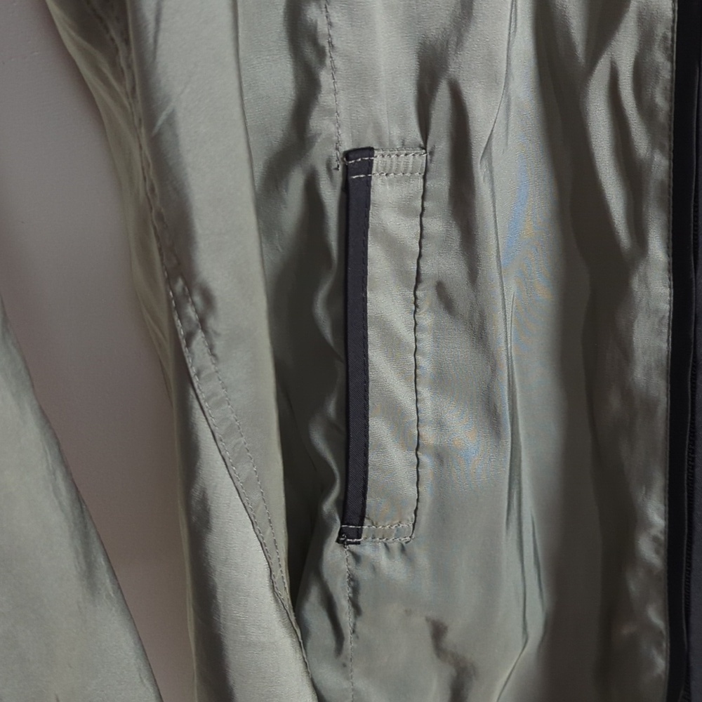 Mycra Pac Reversible Hooded Jacket - Picture 8 of 12